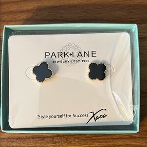 Park Lane Black and Gold Clover Stud Earrings